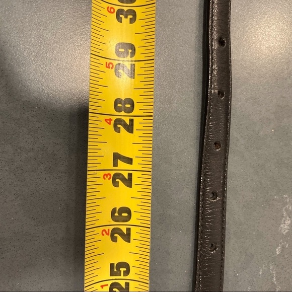 Womens medium black brown reversible leather belt with silver tone links buckle - Picture 14 of 16